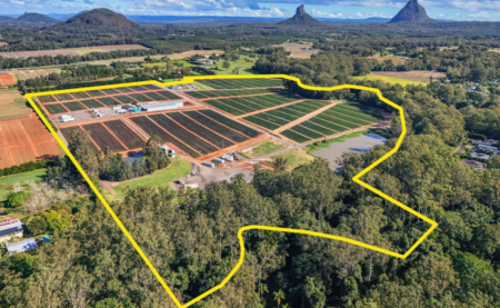 25 Pikes Road , Glass House Mountains, QLD 4518, Australië