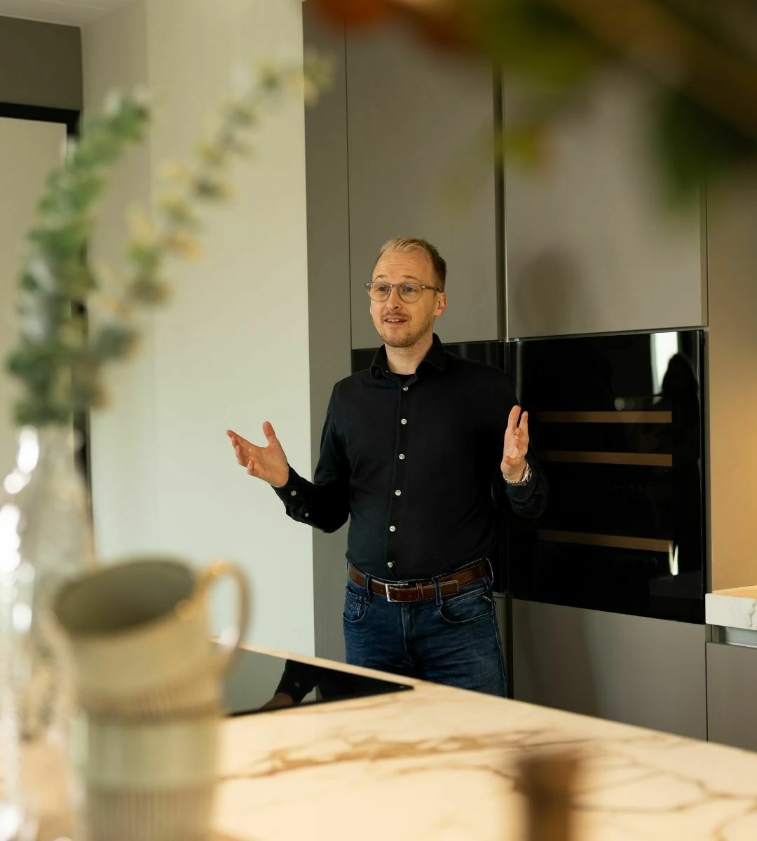 Melvin Bloemendal Real estate for expats